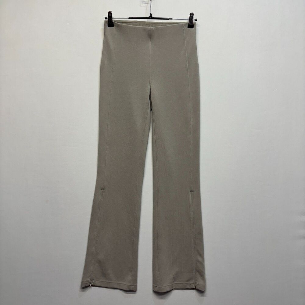 Lululemon Women Size 6 Brushed Softstreme Ribbed Zip Flared Pants W5EUBS D117 -8